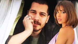 Çağatay Ulusoy ve Aslıhan Malbora birlikte yakalandı