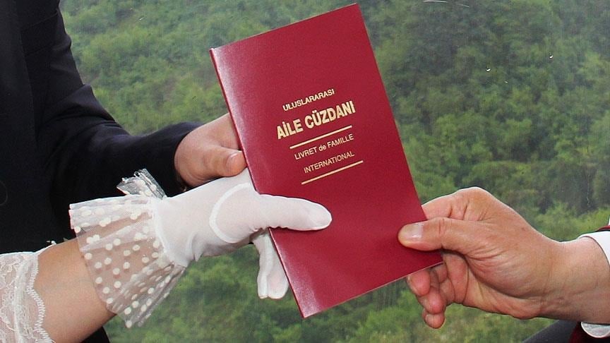 Evlenmek isteyenlere bir masraf daha çıktı: Nikah ücretlerine zam