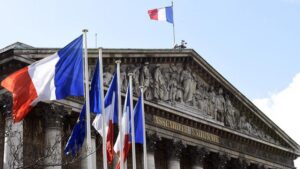 Fransa’da yeni başbakanın dönemi başlıyor