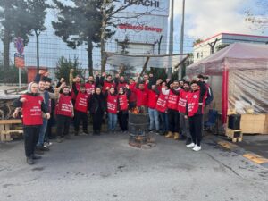 Grev yasağını tanımayan Hitachi işçileri kazandı: Yüzde 83 zam aldılar