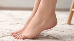 İnsanların ayakları birbirinden farklı uzunluktadır: Bunun bilimsel bir açıklaması var!