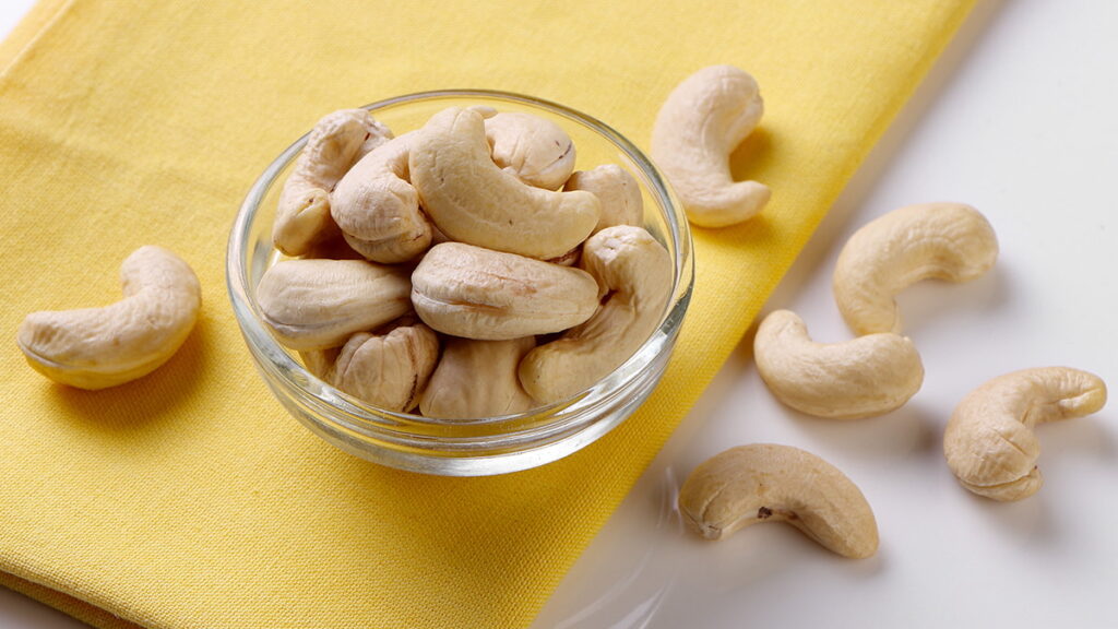 Kajuların içinden cam parçaları çıktı