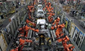 Koç Holding’in devi yüzlerce çalışanını işten çıkardı: Nedenleri tek tek sıralandı