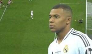 Mbappe yine kaçırdı! ‘Bu kaplumbağa tam bir çöp’