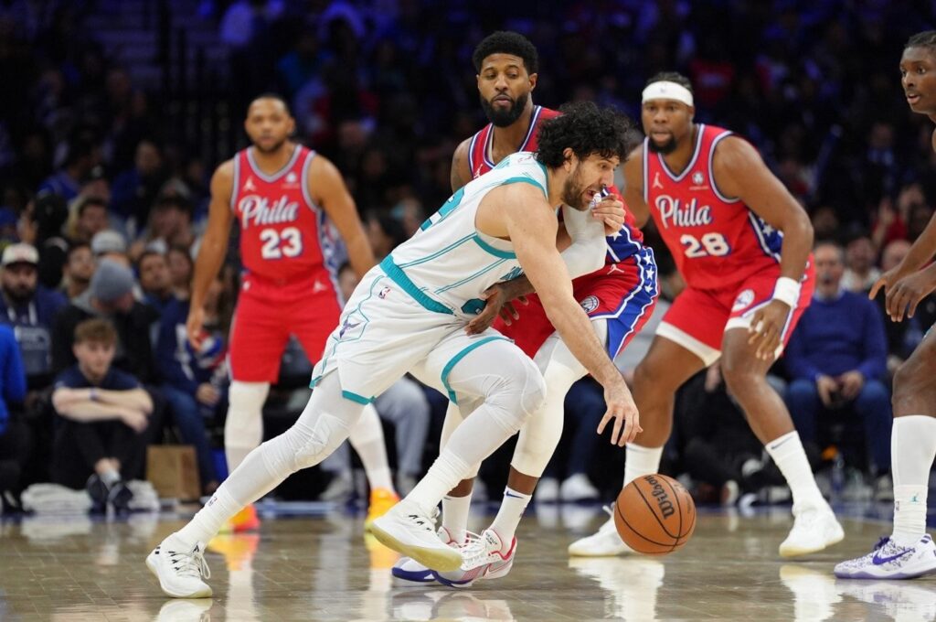 Micic’in çabası Hornets’a yetmedi