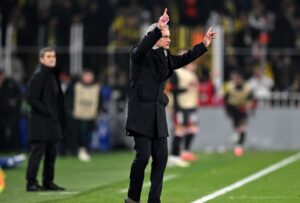 Mourinho’yu bekleyen büyük kriz! Kimse kalmadı