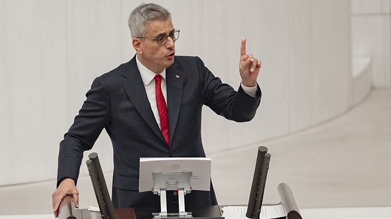 Muhalefet vekillerinden Sağlık Bakanı Memişoğlu’na ‘istifa’ çağrısı