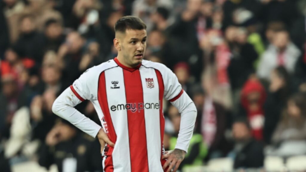 Rey Manaj Barış Alper Yılmaz’dan özür diledi