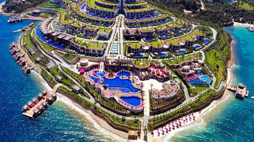 Sedat Peker gündeme getirmişti: Sezgin Baran Korkmaz’a ait otel mühürlendi