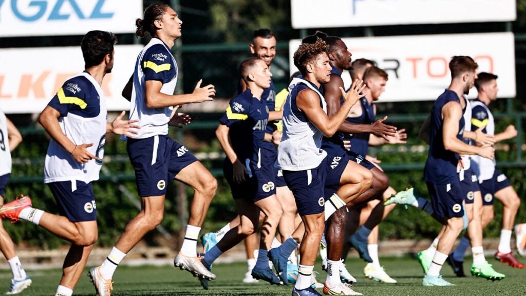 Sözleşme feshedildi; Fenerbahçe’ye geri dönüyor