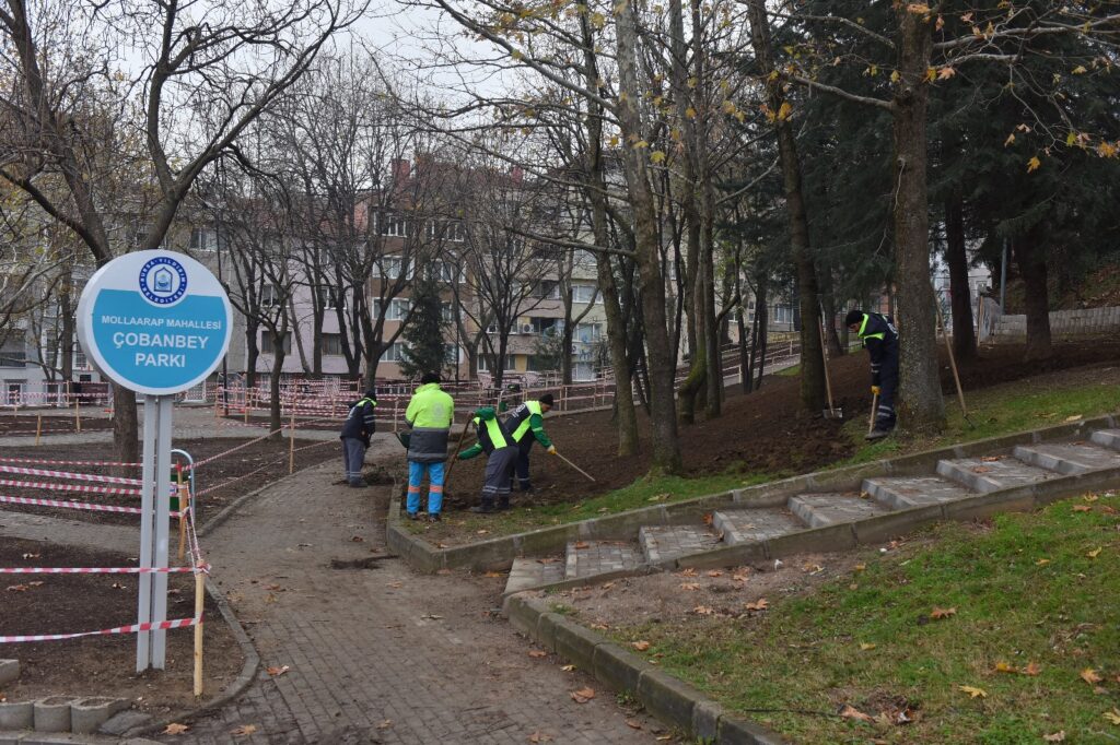 Bursa Yıldırım’da parklar yenileniyor