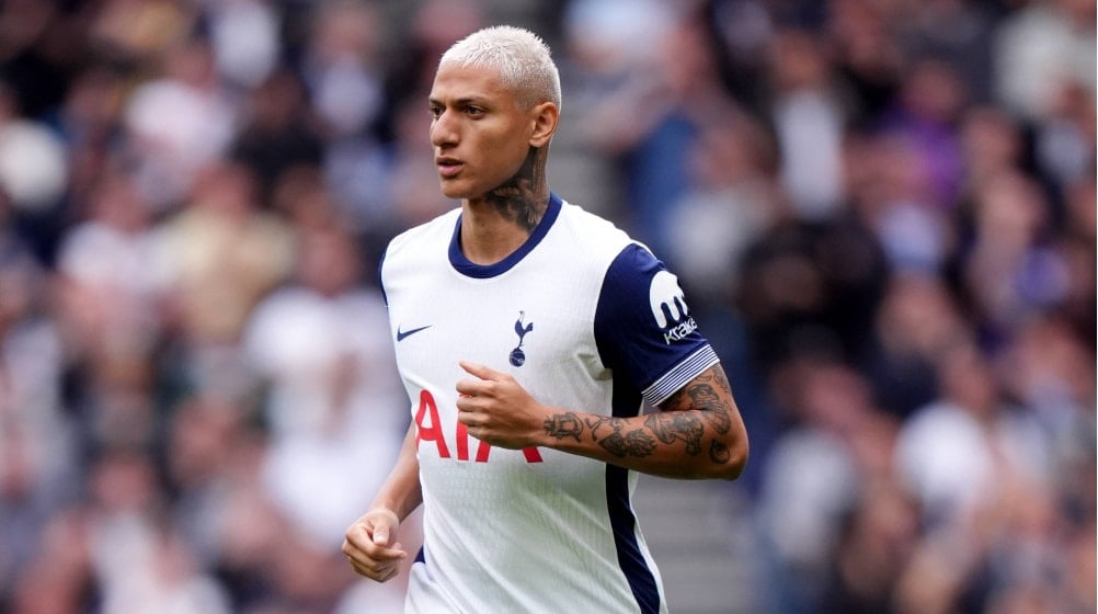 Yıldız futbolcudan Manchester City’e olay gönderme! ‘Pisliğe batıyorlar’