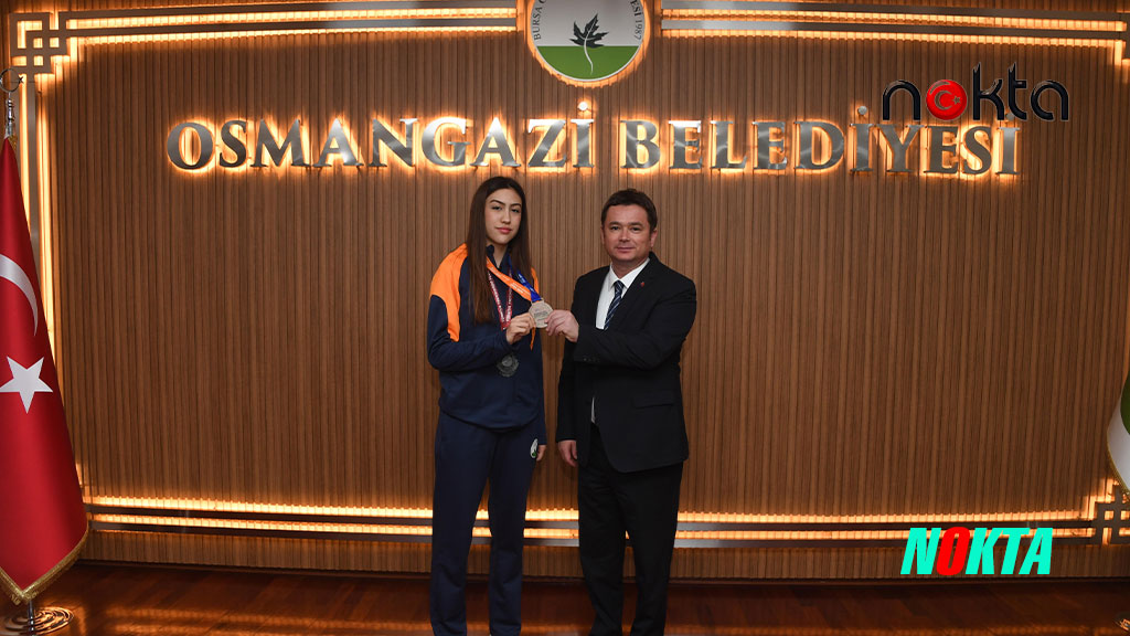 Başkan Aydın şampiyon sporcuları ağırladı