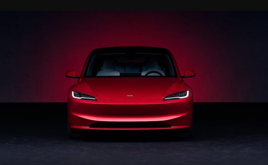 Tesla en ucuz modelini duyurdu: Şirketin kazancı düşecek