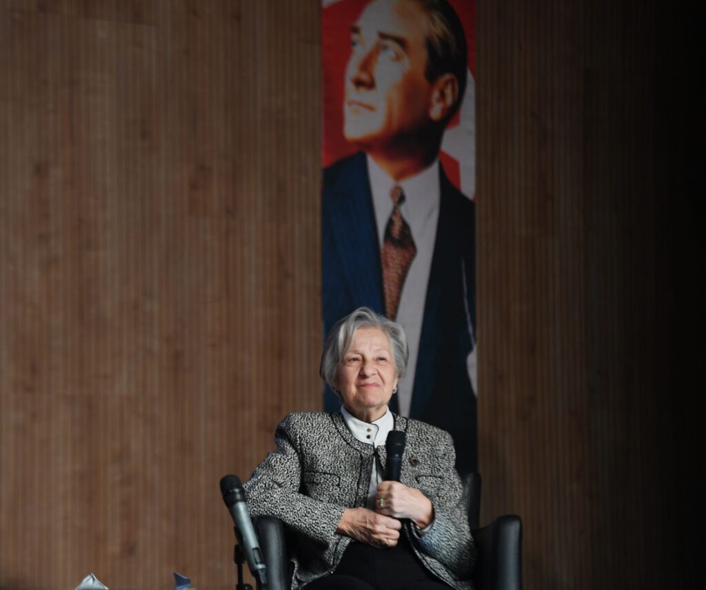 Sihirli parmaklar Osmangazi'de piyano resitali sundu