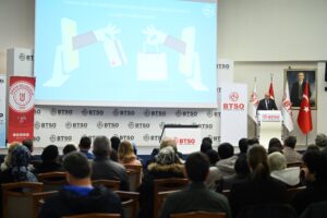 Genç Dijital Girişimcilik Akademisi Sertifika Töreni BTSO’da Gerçekleştirildi