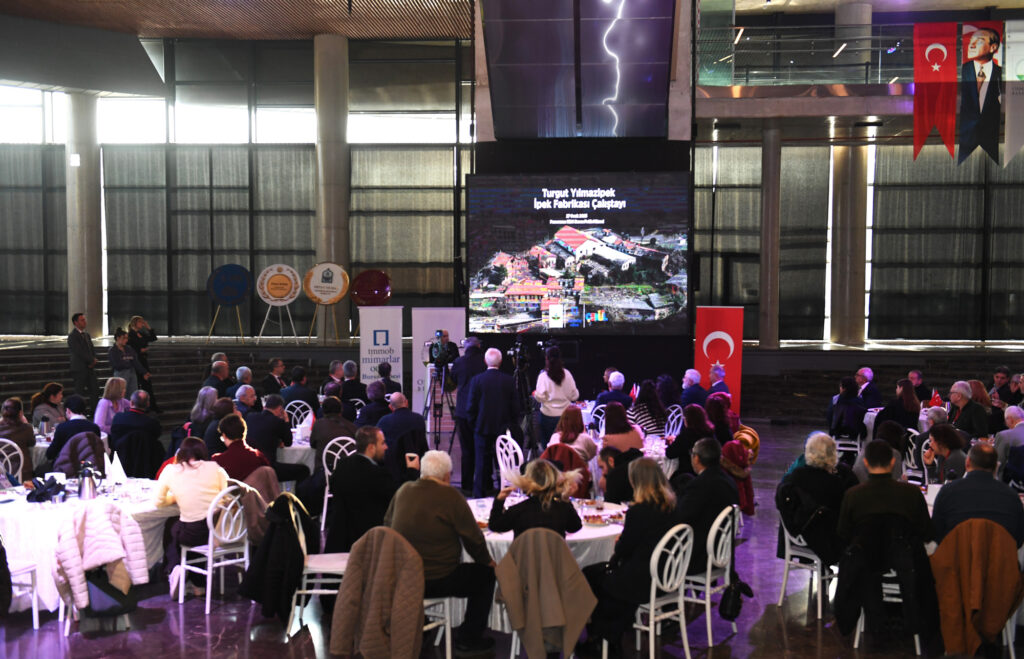 Osmangazi Belediyesi’nden Turgut Yılmazipek İpek Fabrikası Çalıştayı