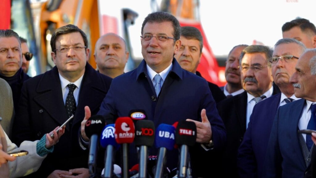 Ekrem İmamoğlu imkansızı başardı: Dünya tarihine geçti