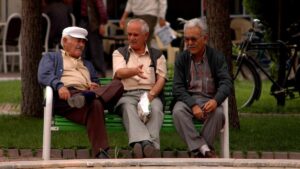 Emeklilikte depresyondan korunmanın bilimsel yolu açıklandı