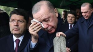 Erdoğan gözyaşlarını tutamadı