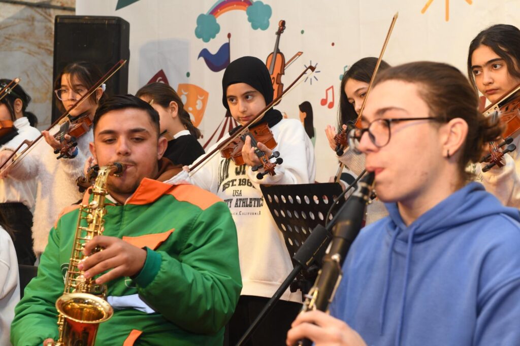 Gençlik Orkestrası ve Korosu’ndan öğrencilere tatil konseri