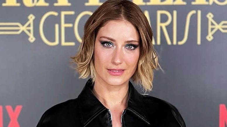 Hazal Kaya son günlerde çok konuşulan diziye katılıyor