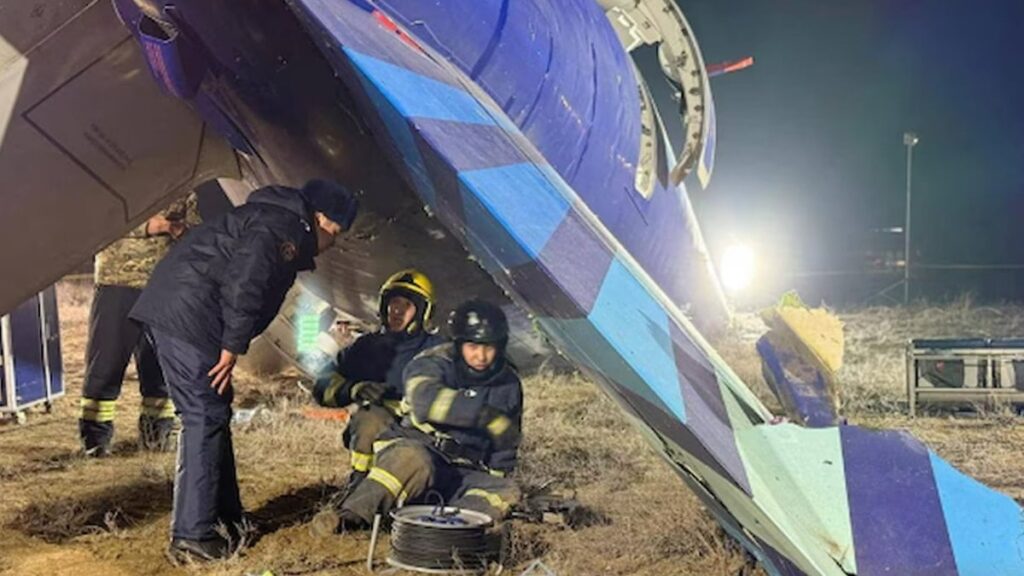 Kazakistan’da düşen Azerbaycan uçağının kara kutuları incelendi