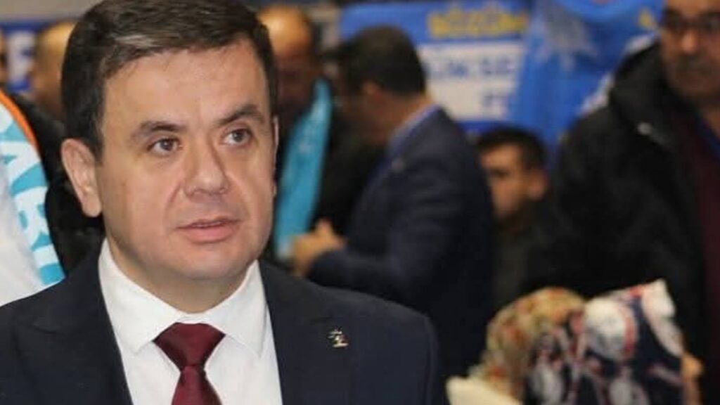 MÜSİAD AKP’ye özendi: İstediği olmayınca şubeyi kapattı