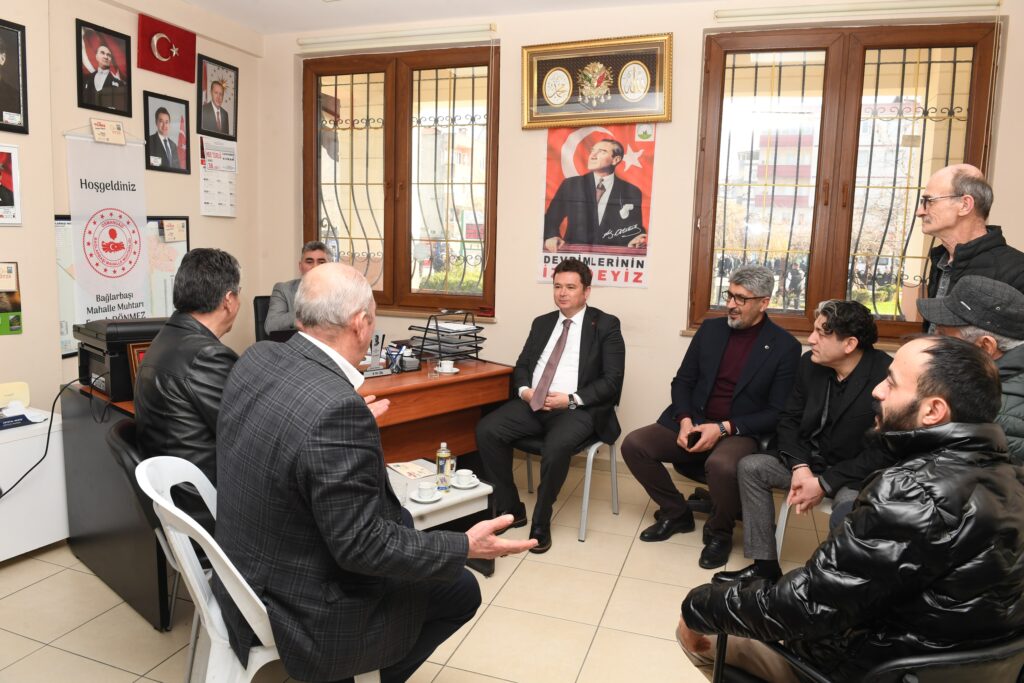 Başkan Aydın’dan vatandaşlara çorba ikramı