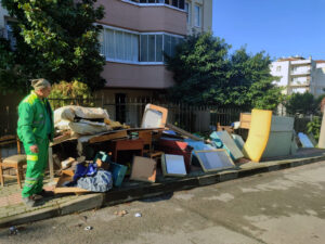 Bursa Osmangazi’de çevreyi kirletenler mercek altında