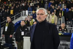 Mourinho: Bu ülkede insanlar neden korkuyorlar!