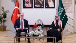 SON DAKİKA HABERİ… Dışişleri Bakanı Hakan Fidan’ın Riyad temasları: Suudi mevkidaşı bin Ferhan ile görüştü