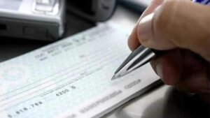 Senette yeni dönem! ‘Kırtasiyeden al doldur’ dönemi sona eriyor…