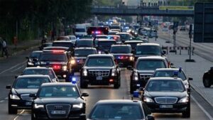 Taşıt saltanatına doymadılar