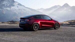 Tesla Türkiye’de kapış kapış giden ucuz modelin satışını durdurdu