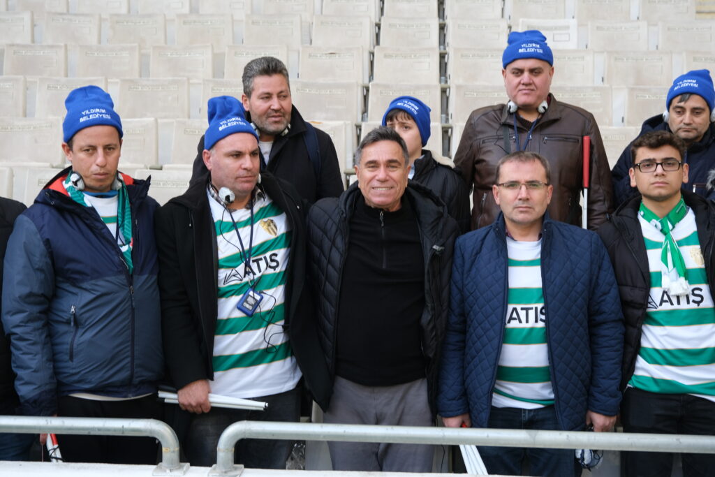 Görme engelli taraftarın hayali gerçekleşti