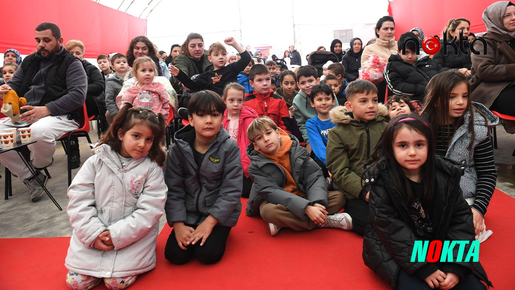Bursa Osmangazi’de sanat ve kütüphane çadıra taşındı