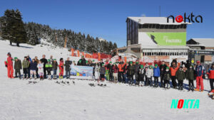 Osmangazi’deki çocuklar kayak yapmayı öğreniyor