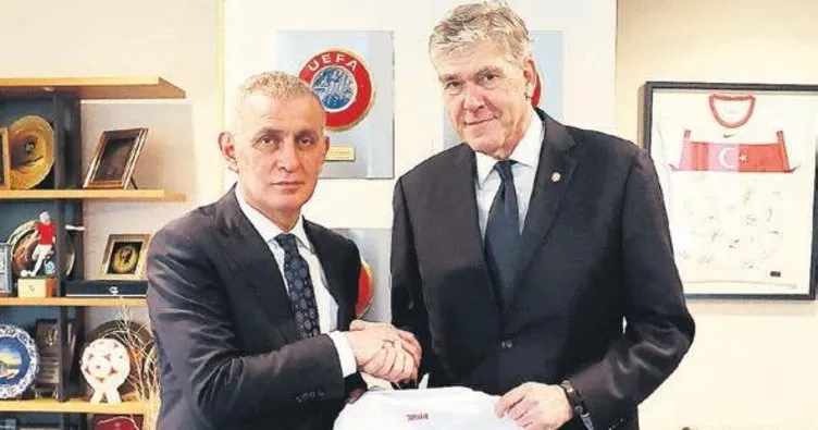 2 takımın yarışına Türk futbolunu feda mı edeceğiz!