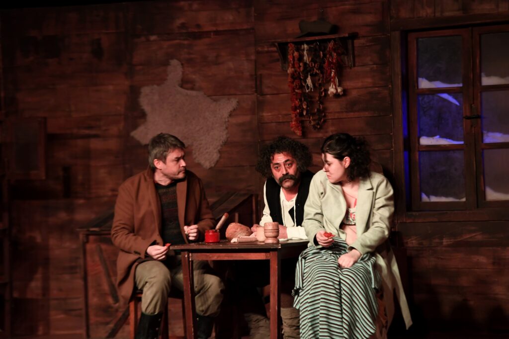 'Nevbahar Mübadele Yüzyıllık Sürgün’ Osmangazi’de sahnelendi