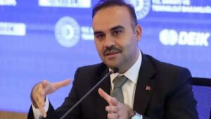 Bakan Kacır deprem sonrası yapılan yatırımları açıkladı