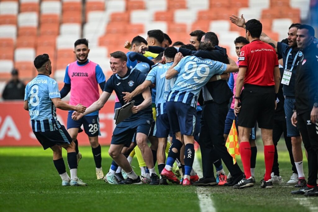 Burak Yılmaz’ın ilk maçında 8 gol!