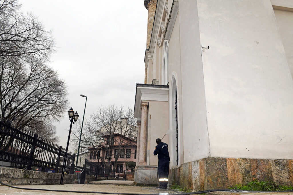 Bursa Osmangazi’deki camiler Ramazan’a hazır