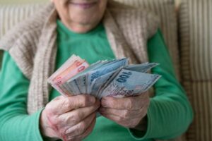 Çocuğu olmayan kadınlar için erken emeklilik yolu: SGK uzmanı detayları açıkladı