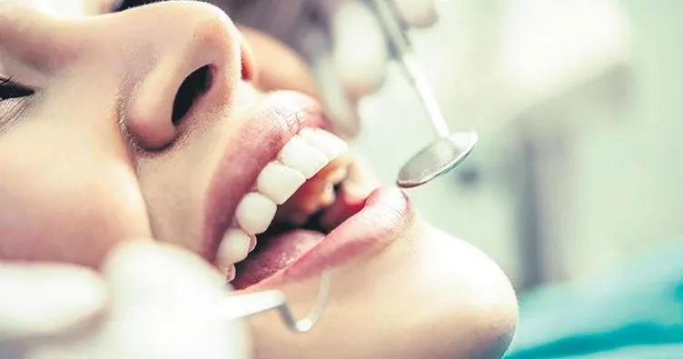 Diş eti kanmalarını hafife almayın