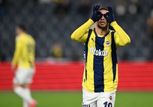 Dünyanın kralı En-Nesyri!