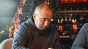 Göztepe, Stanimir Stoilov ile sözleşme uzattı