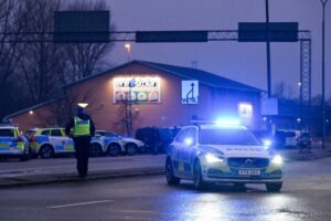 İsveç’te okula saldırıda 10 kişi öldü