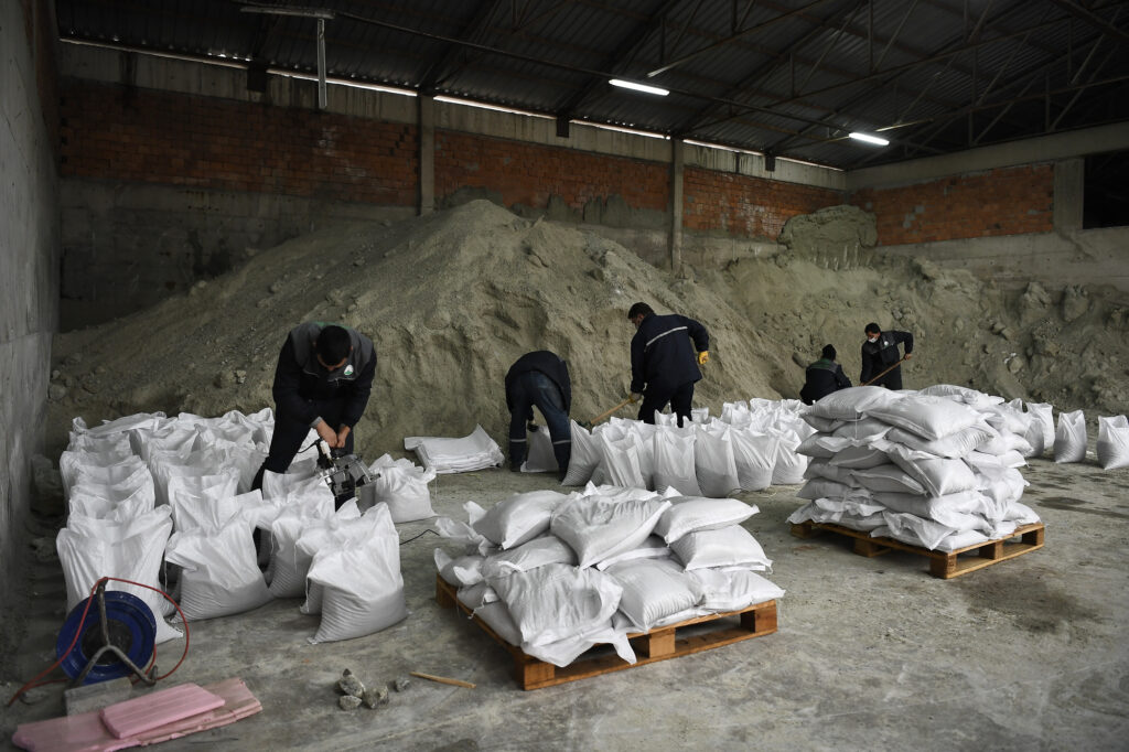 Osmangazi ekipleri kar yağışına karşı teyakkuzda