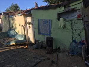 Lüks konutlar arttı, barınma krizi derinleşti: Türkiye’de her 3 kişiden 1’inin evi oturulacak halde değil!